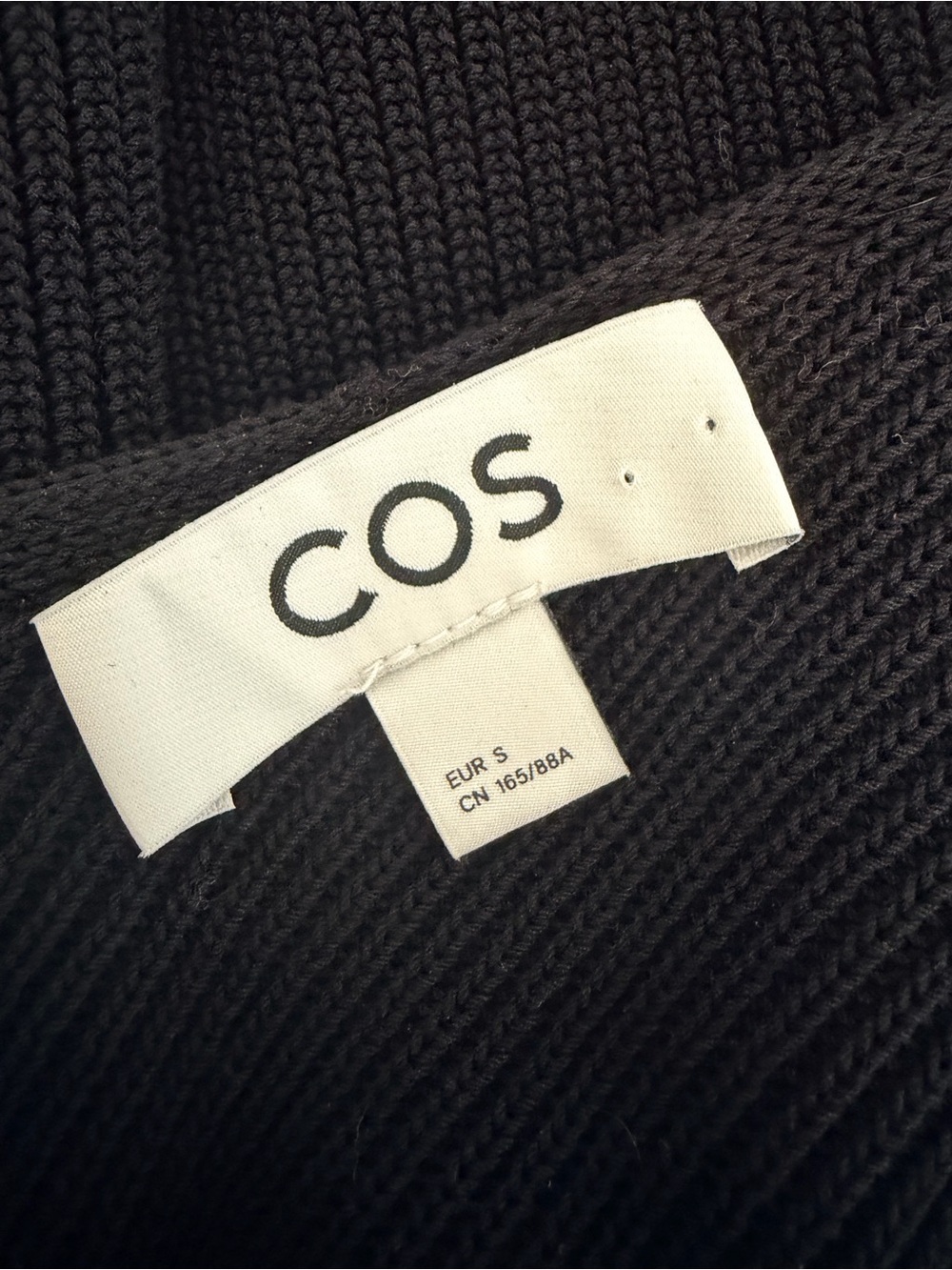COS Black V-Neck Ribbed Tank | S - Picture 6 of 6